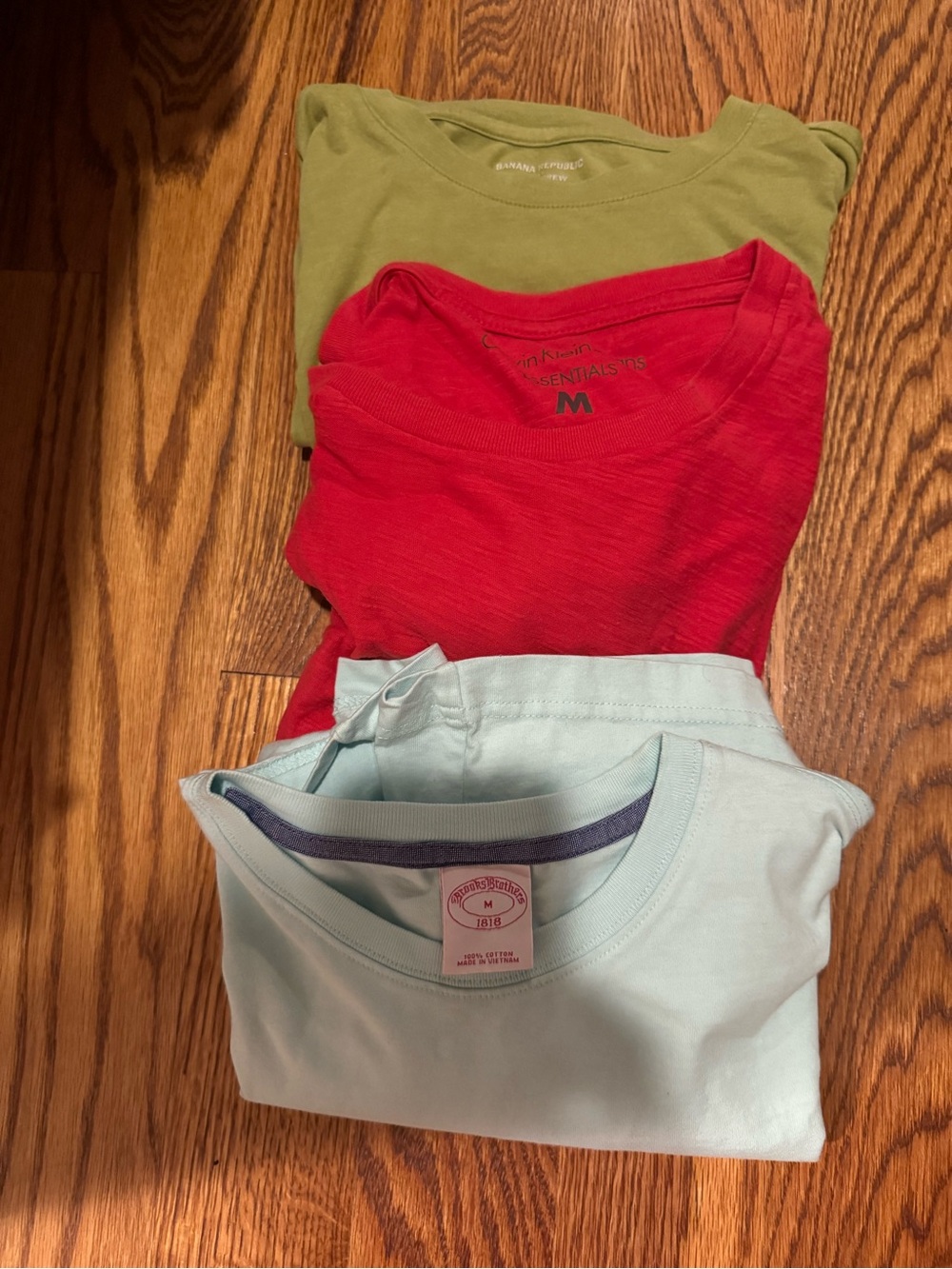 Three-Pack Short Sleeve Crew Neck Tees - Olive, Red, Light Blue